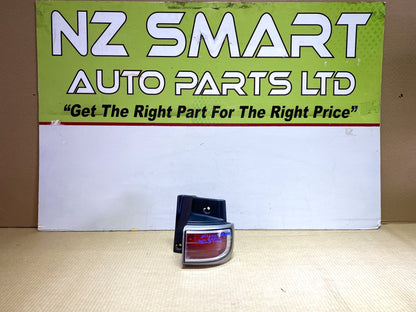 2006 Nissan Elgrand - Right Rear Indicator PN: ICHIKOH D006
