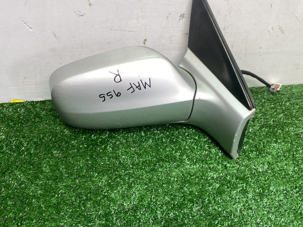 2006 Used Toyota Caldina - Right Door Mirror PN: 7 wires