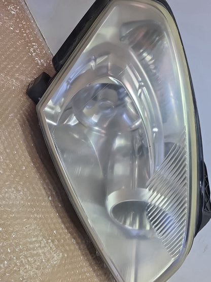 2008 Nissan Dualis - Right Headlight PN: