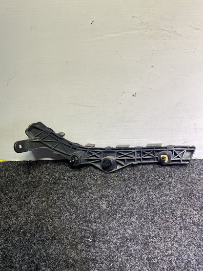2011 Mazda Demio DE3FS - Left Rear Bumper Retainer