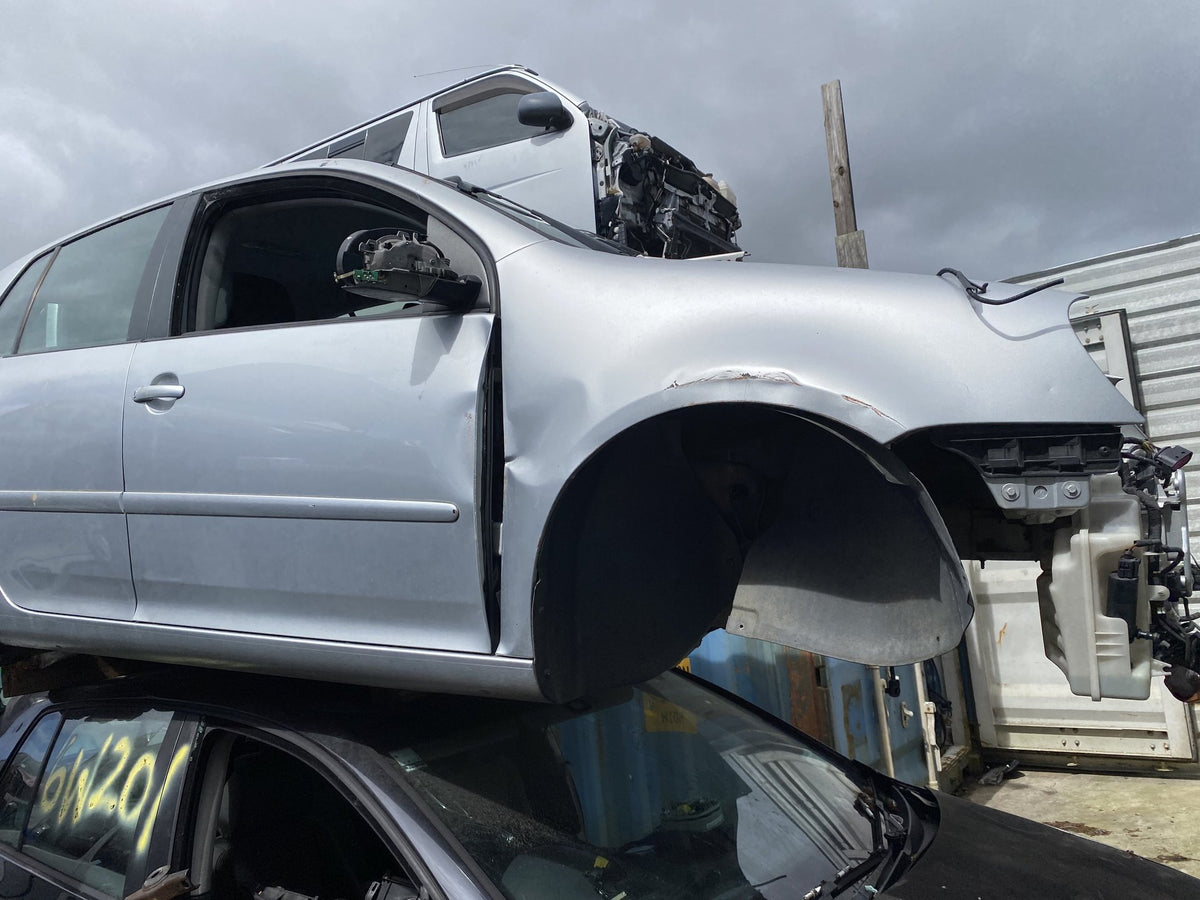 2007 Volkswagen Golf GT - Dismantling For Parts