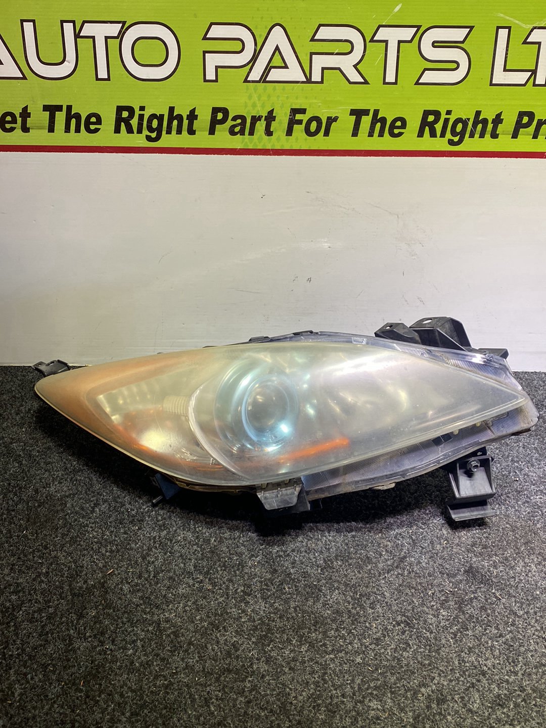 2012 Mazda Axela - Right Headlight PN: KOITO 100-41343