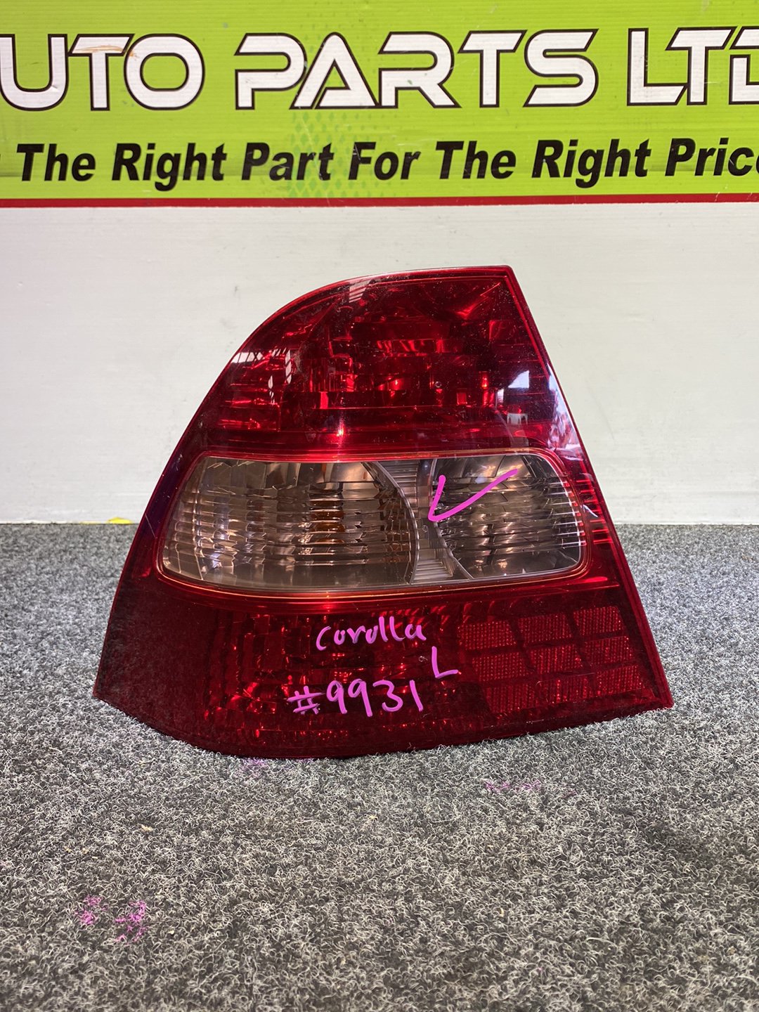 2003 Toyota Corolla - Left Taillight PN: KOITO 12-474