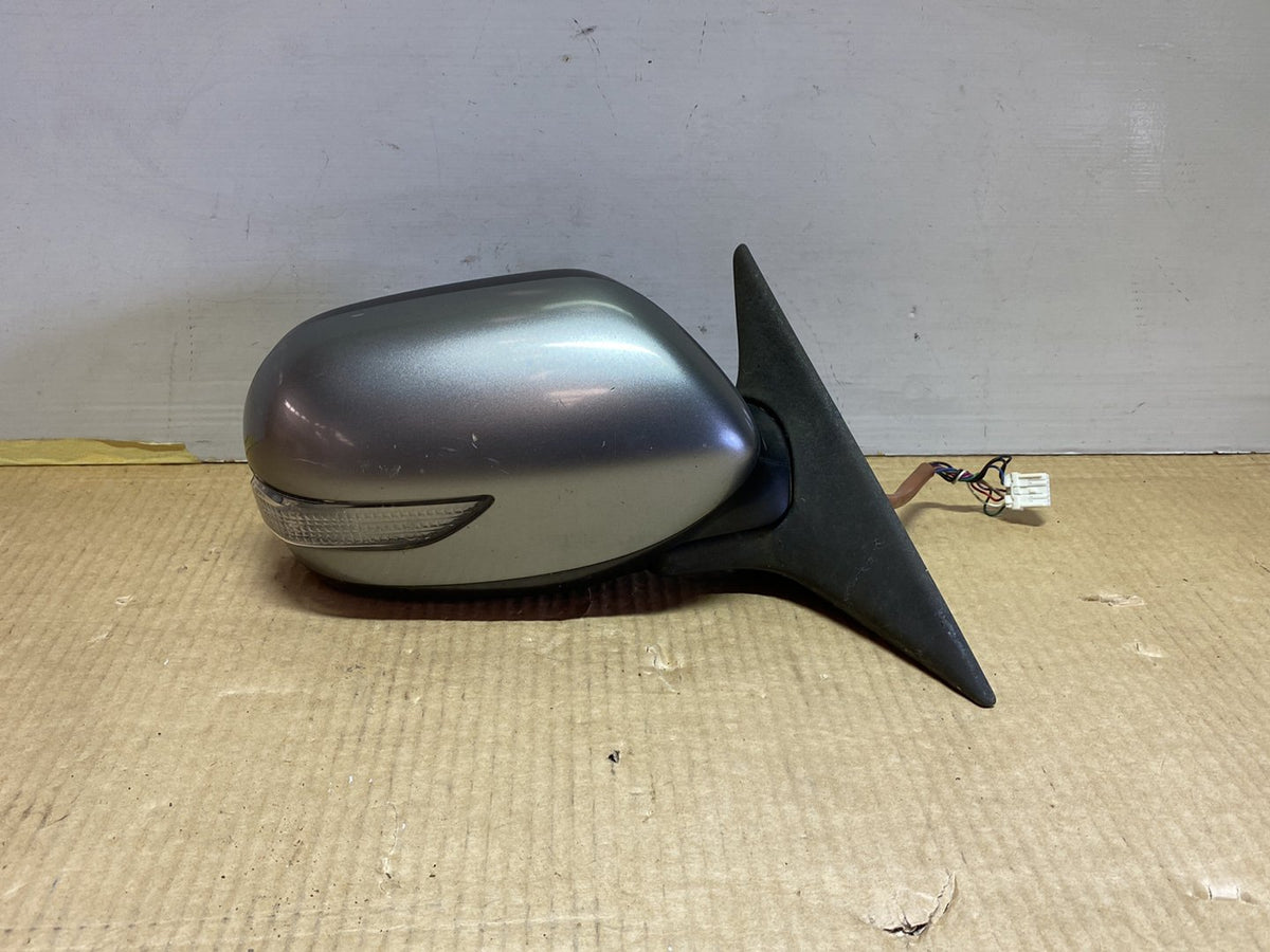 2006 Subaru Legacy - Right Door Mirror PN: 9 wires