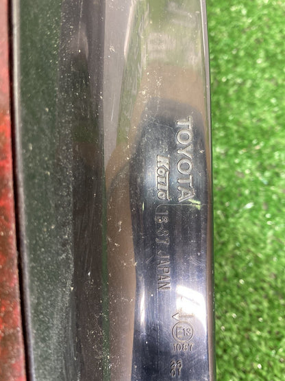 Apr 2004 to Jun 2007 - Used Toyota Corolla ZZE122 Hatchback Built in Japan VIN JTD - Left Taillight - Lens# 13-87