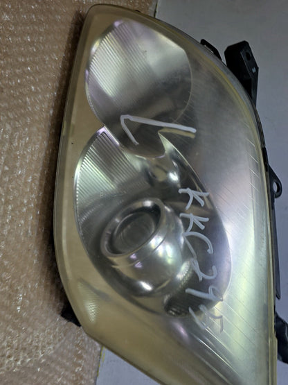 2005 Used Toyota Avensis - Left Headlight PN: