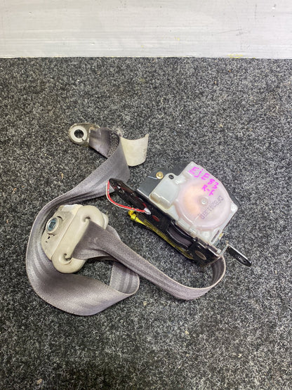 1999 Toyota Carib - Right Front Seat Belt PN: Model No TK-AB2-F1536-P