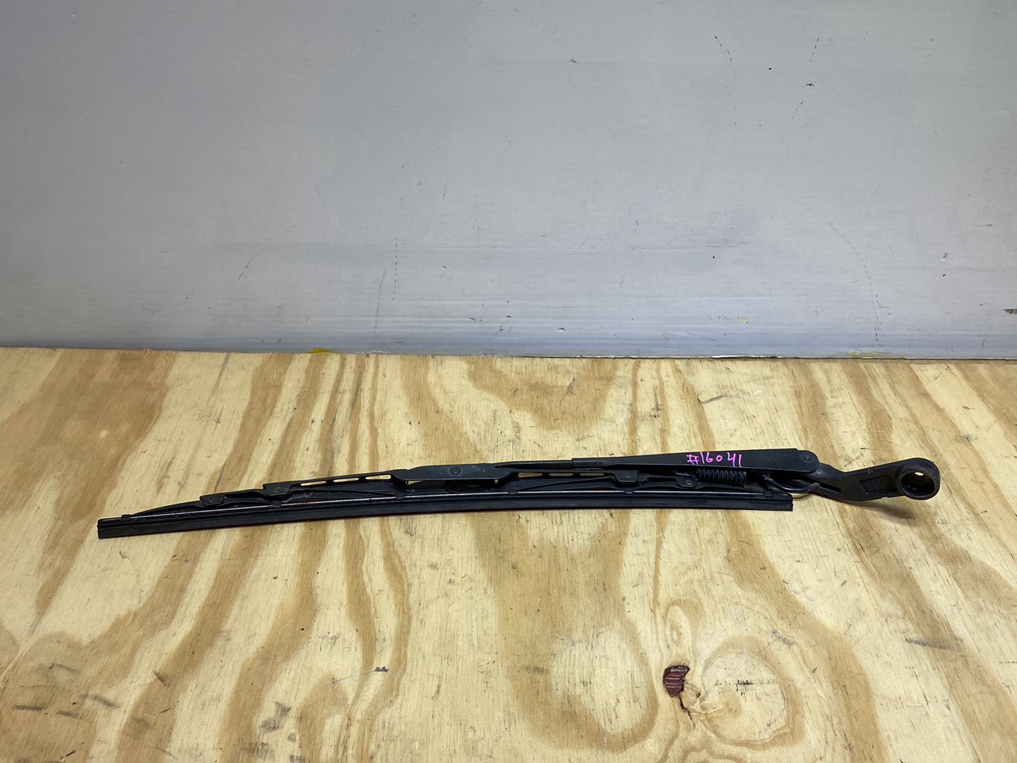 2010 Toyota Hiace TRH200 - Wiper Arm