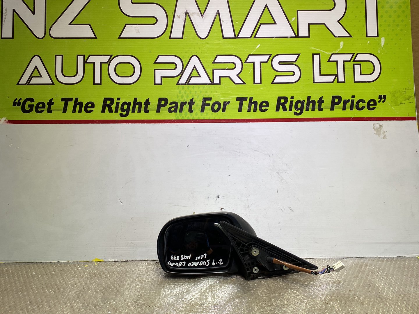 2009 Subaru Legacy- Left Door Mirror PN: 8 wires