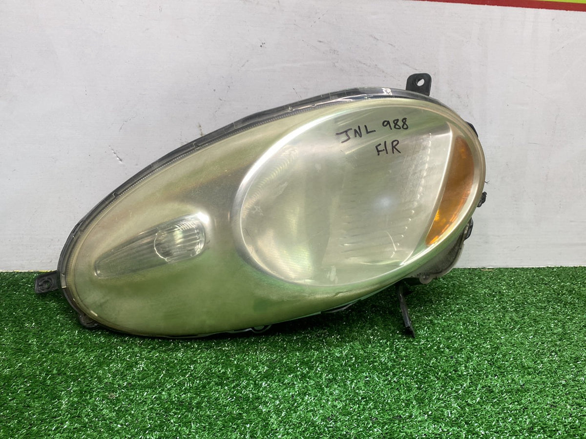 2010 Nissan March - Right Headlight PN: 26010CT40A