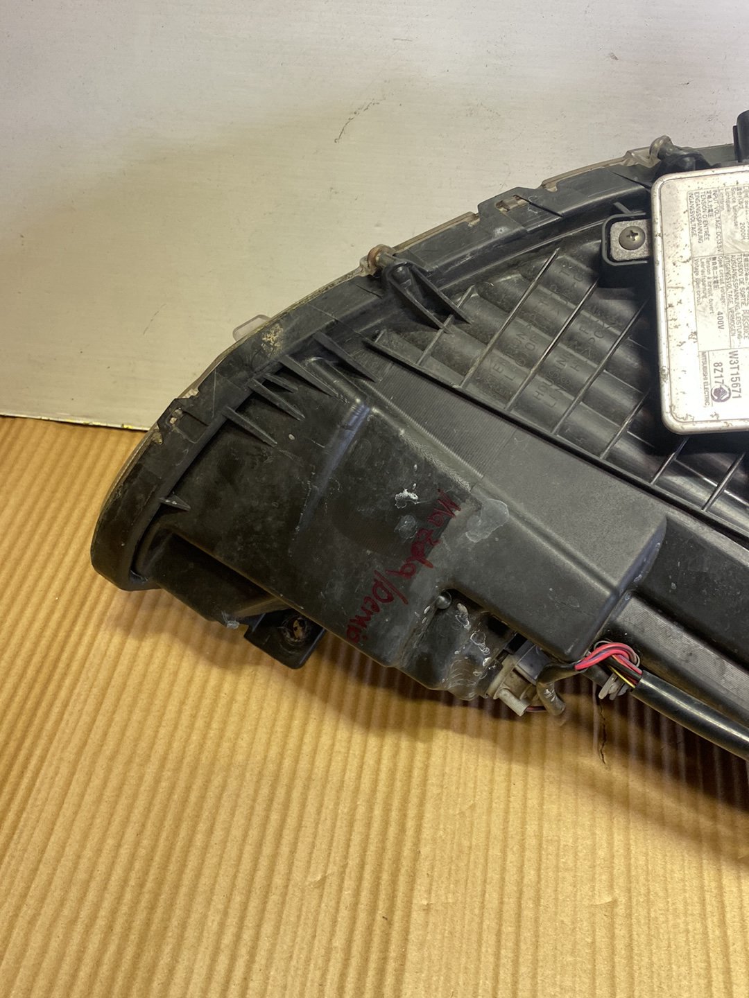 2009 Mazda Demio DE5FS- Left Headlight PN: STANLEY P6515