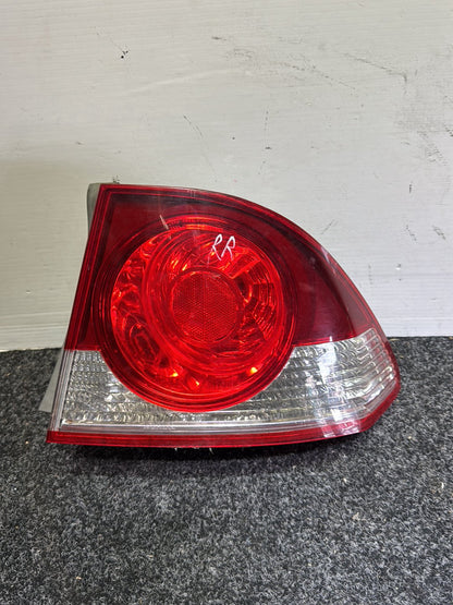 2005 Honda Civic - Right Taillight PN: STANLEY P5375R