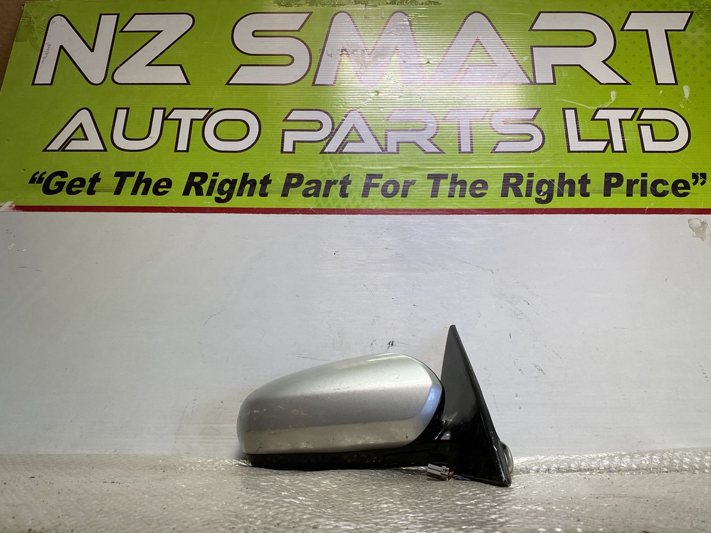 2007 Nissan Teana- Right Door Mirror PN: 5 wires