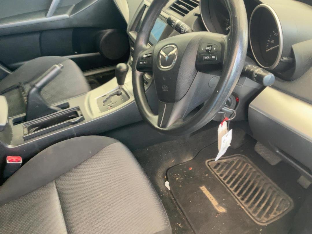 2009 Mazda Axela BL5FW  Dismantling For Parts