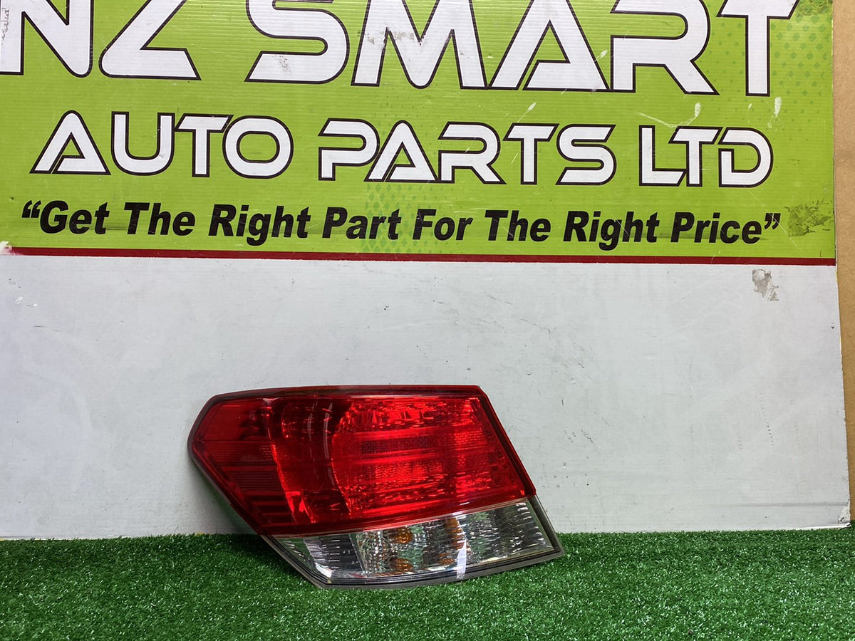 2011 Subaru Legacy - Left Taillight PN: KOITO 58-5/ 220-20068