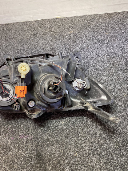 2007 Mazda Axela - Left Headlight Auto Adjust/ Non Hid/ P2951