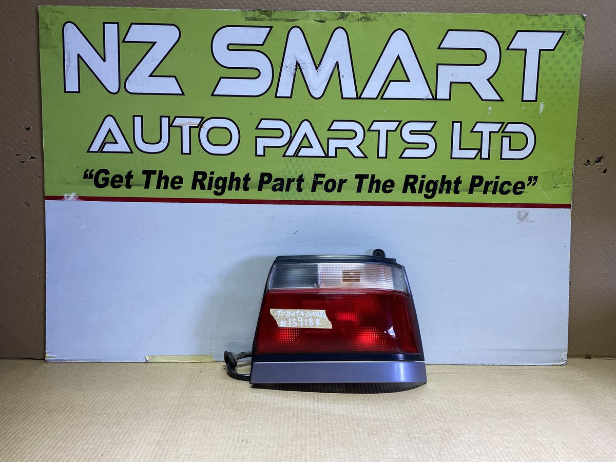 1995 Used Toyota Corolla - Right Taillight PN: Koito 33-11503