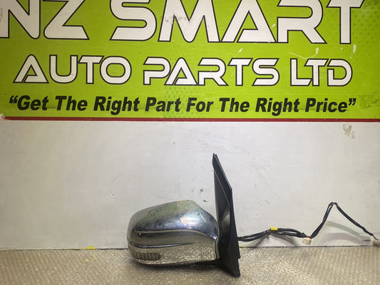 2002 Mazda MPV- Right Door Mirror PN: 2 plugs 9 7 wires
