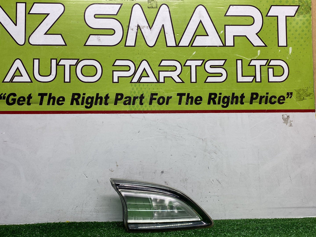2010 Mazda Axela - Left Taillight PN: STANLEY P8241