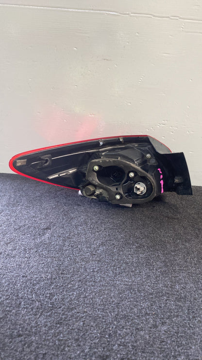2013 Mazda Atenza - Right Taillight PN: 220-41897 Wagon