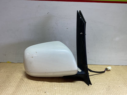 2006 Toyota Voxy AZR60 - Right Door Mirror 5 wires ( Second Hand )