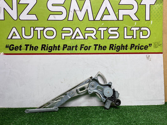 Jul 2009 to Dec 2015 - Used Toyota Prius ZVW30R - Right Rear Window Regulator/Motor - Power