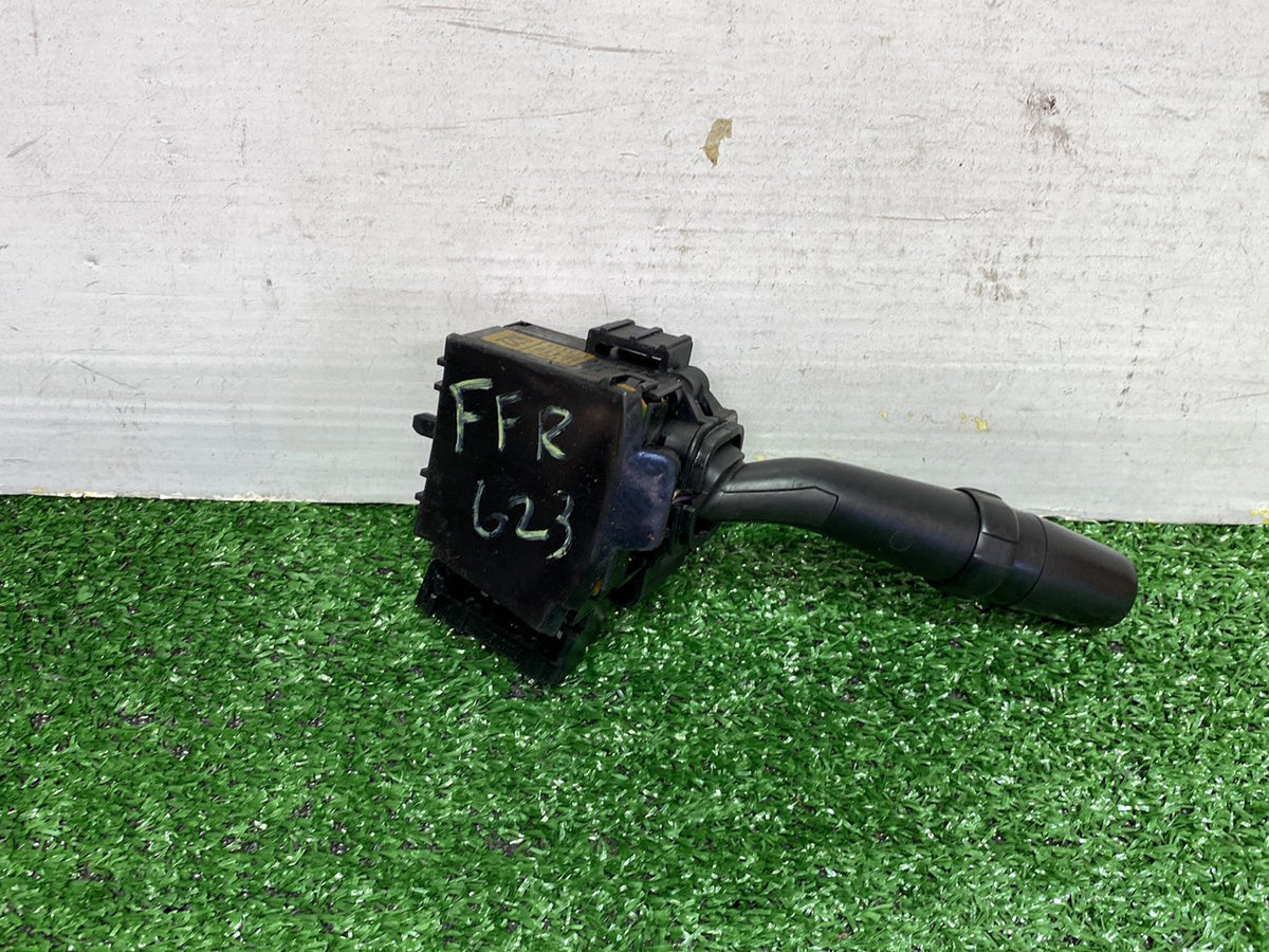2002 Used Toyota Caldina - Wiper Switch PN: 179078