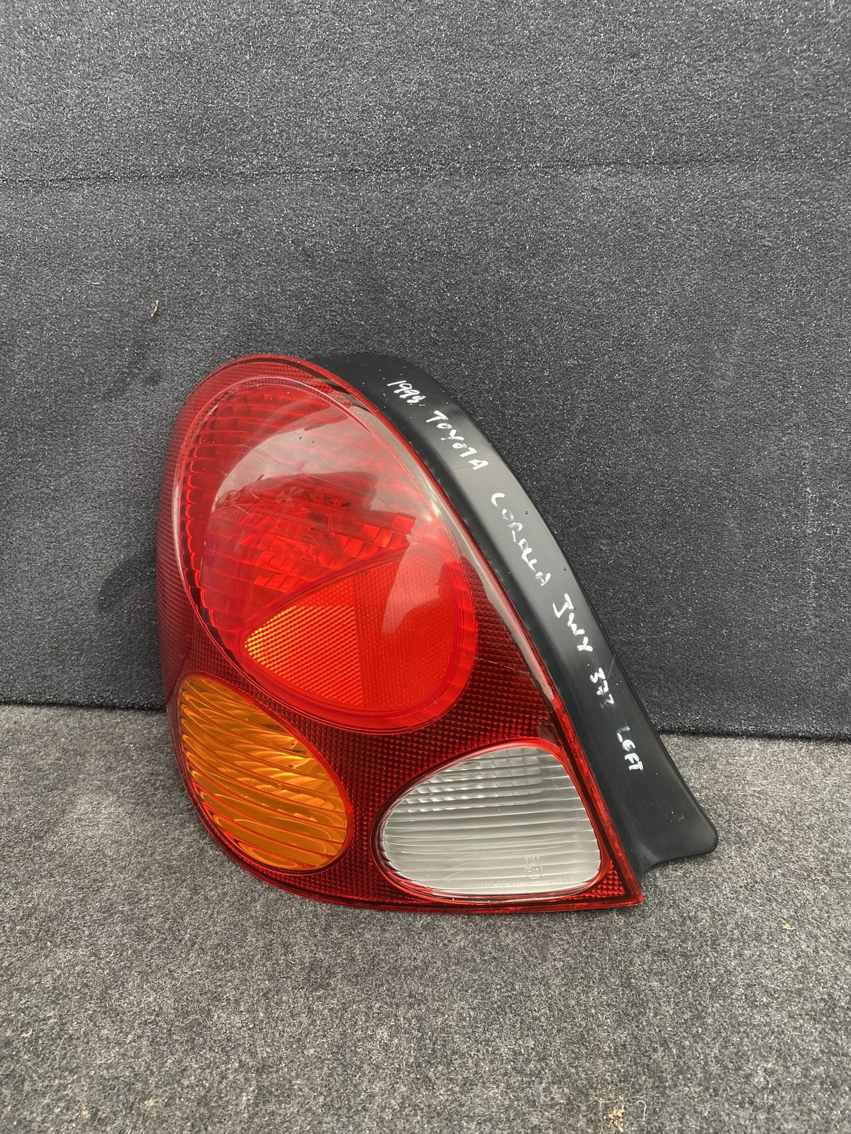 2001 Used Toyota Corolla - Left Taillight PN: 12441AE111NZNEW