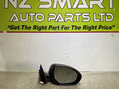 2010 Mazda Axela- Right Door Mirror PN: 3 wires