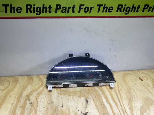 2010 Holden Commodore - Instrument Cluster