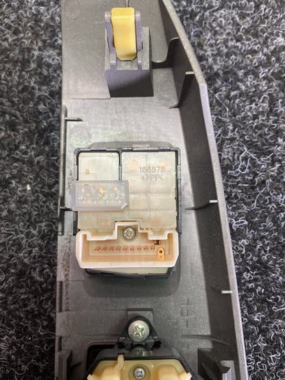 2009 Used Toyota Prius - Master Power Window Switch PN: 84040-47061