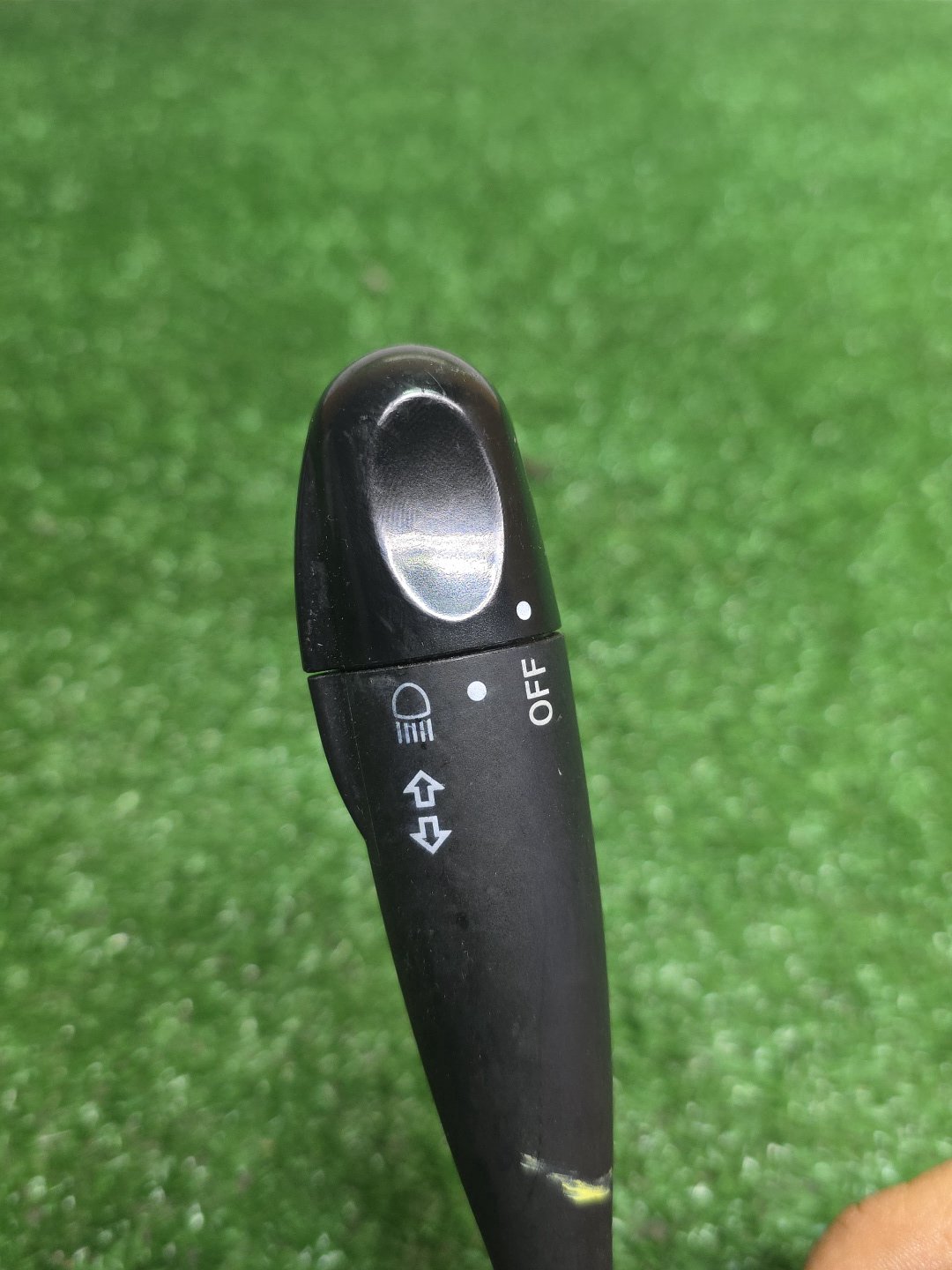 2005 Used Toyota Ist NCP60 - Headlight Switch PN: See photos