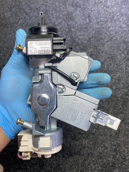 2006 Mazda Premacy - Ignition With Key PN: SL-36