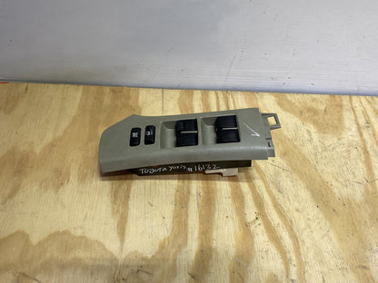 2008 Toyota Yaris - Master Power Window Switch