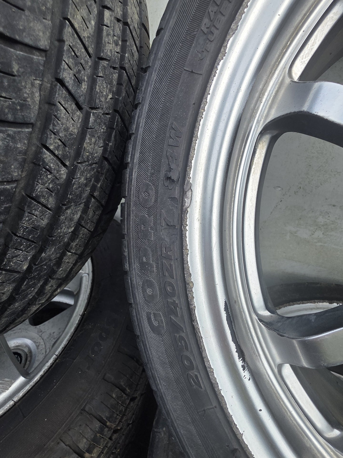- Mag Wheel Set PN: Stud Pattern 4x100/ Wheel Size 17x7.5JJ/ Offset 45