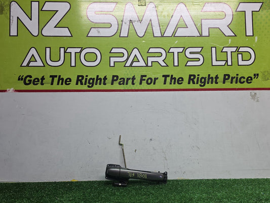 2005 Used Toyota Ist NCP60 - Left Front Exterior Door Handle PN: See photos