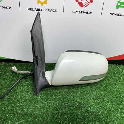 2006 Used Toyota Wish - Left Door Mirror PN: 2 Wires