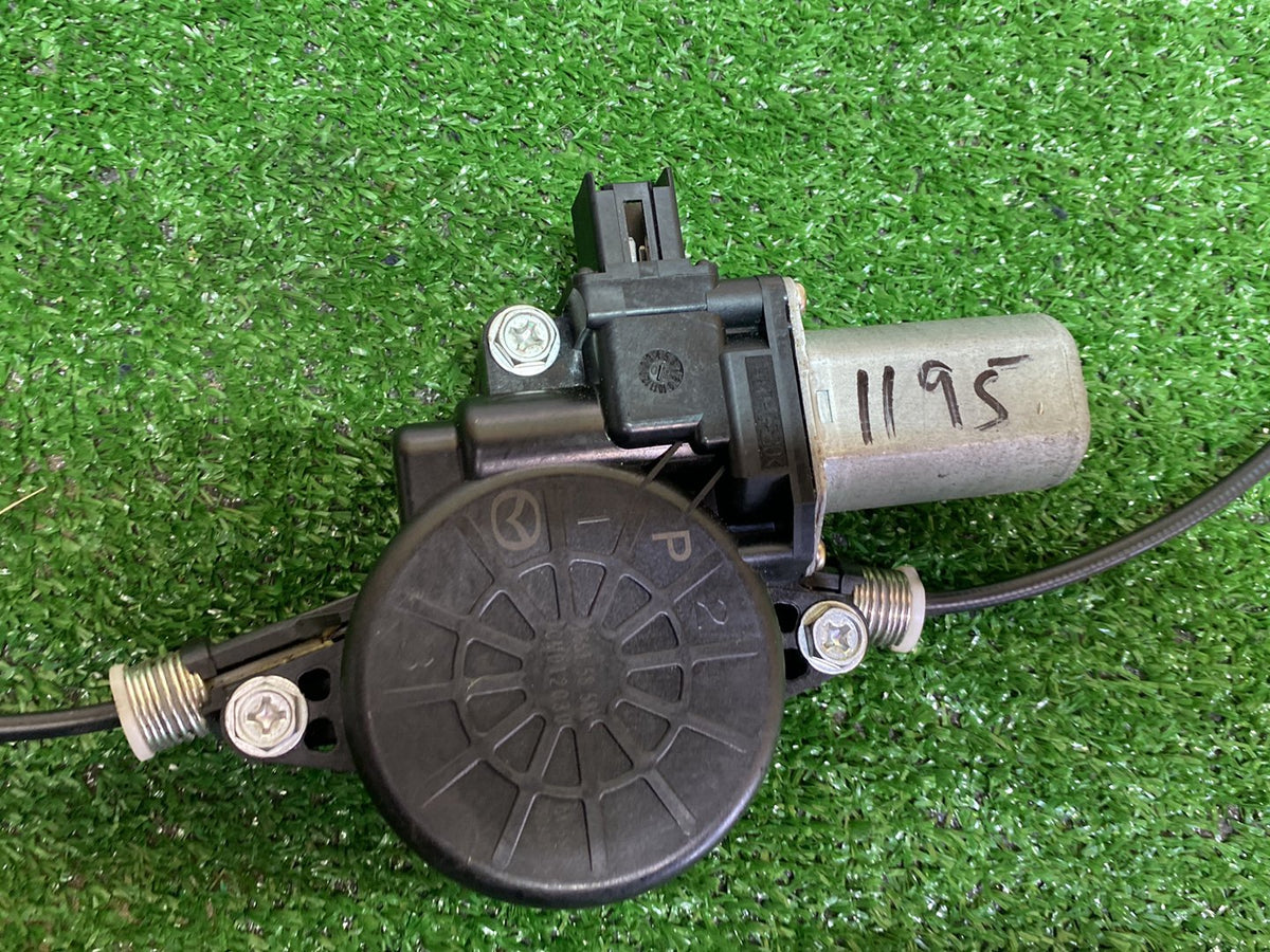 2009 Mazda Axela - Right Rear Window Regulator/Motor