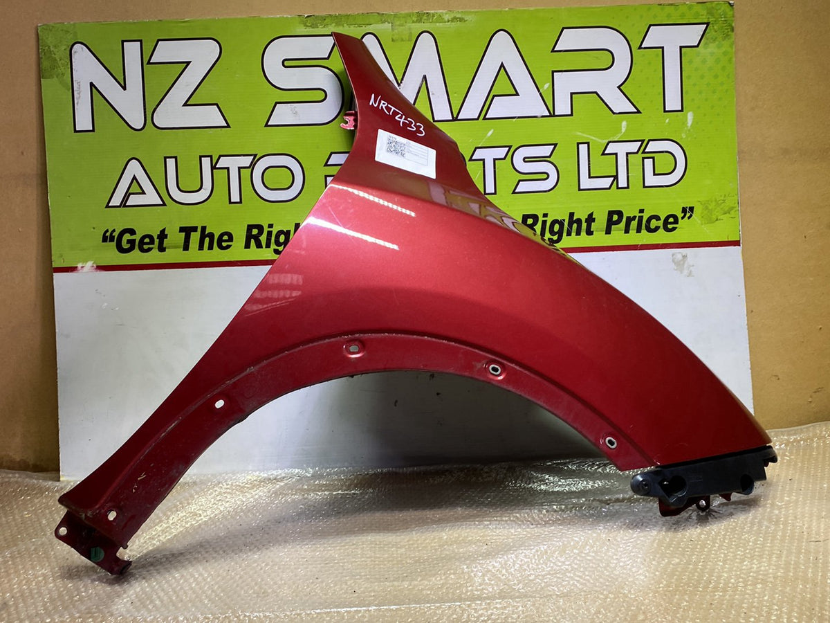2016 Nissan Juke YF15 - Right Front Guard PN: F31003YMMA
