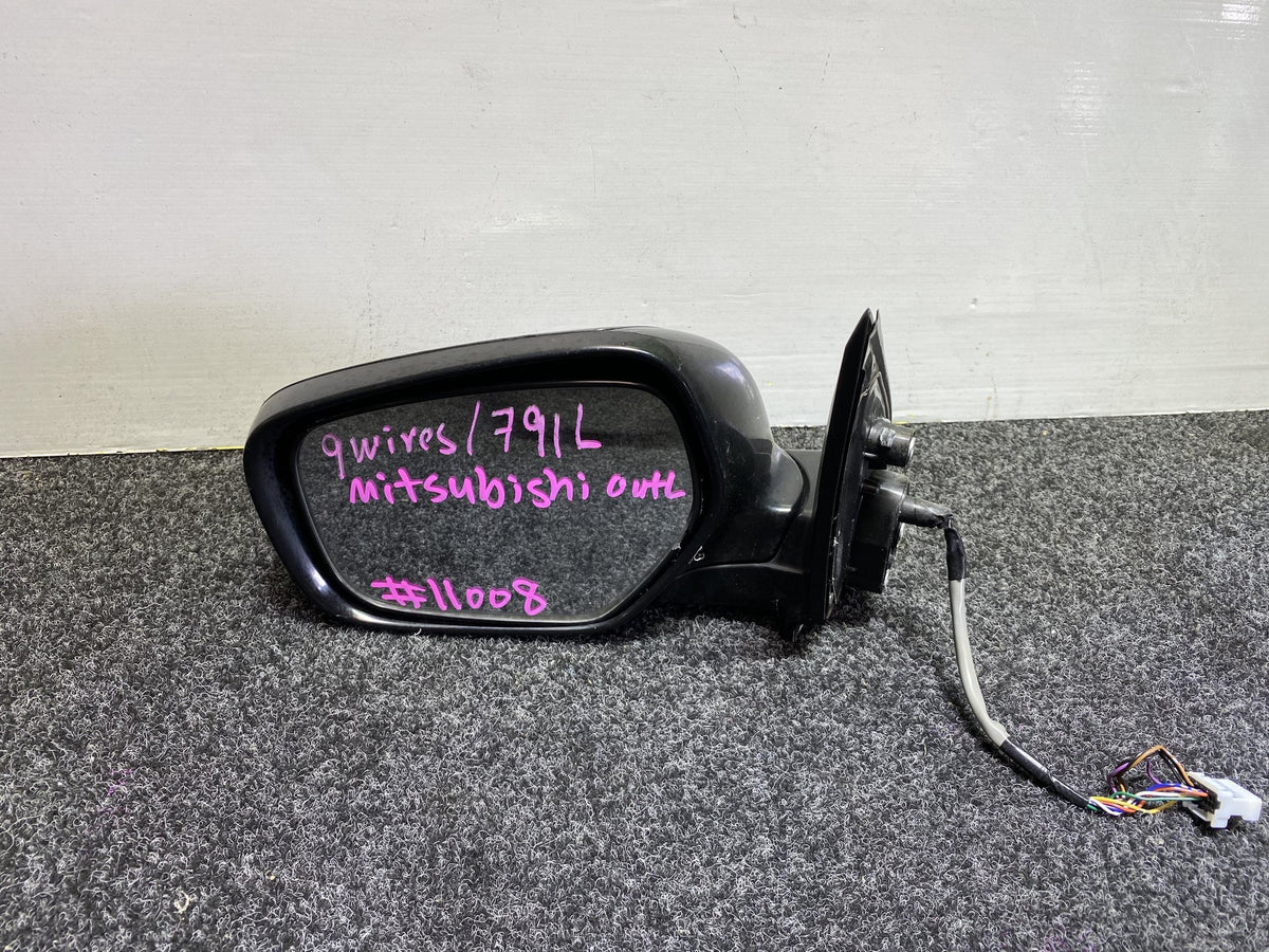 2009 Mitsubishi Outlander CW5W - Left Door Mirror PN: 9 wires