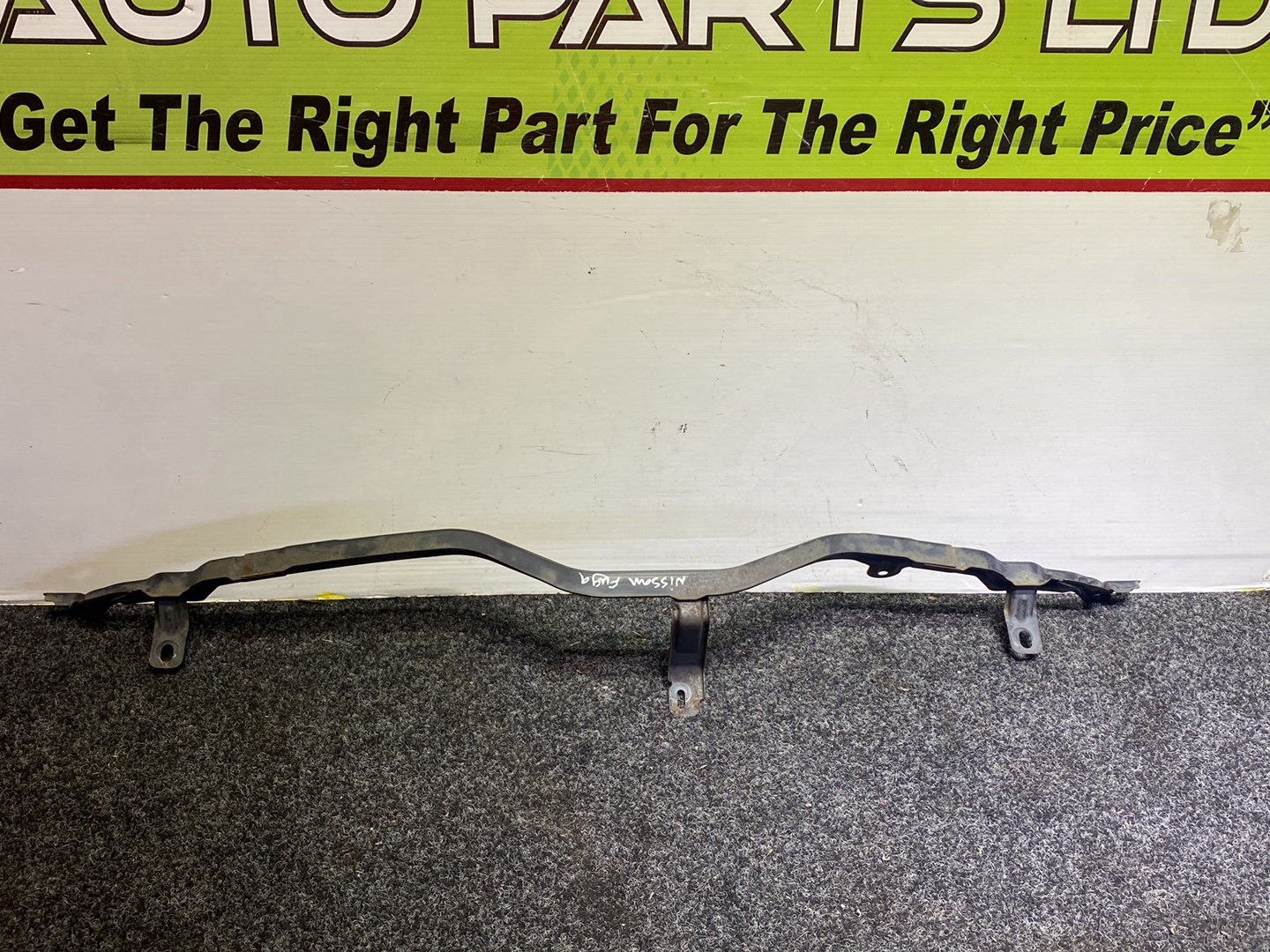 2007 Nissan Fuga - Radiator Top Mounting Bracket PN: 62290 EG000