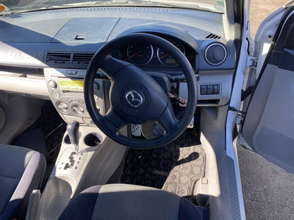 2003 Mazda Demio DY5W  Dismantling For Parts