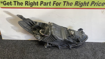 2010 Mazda Demio - Right Headlight PN: STANLEY W0128