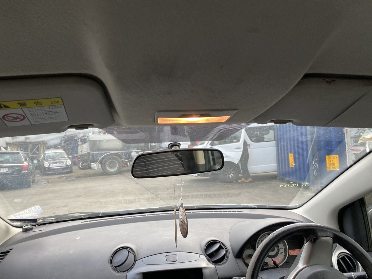 2005 Mazda Demio Dismantling For Parts