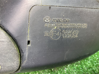 2009 Mazda Axela - Right Door Mirror/ PN: 7 wires