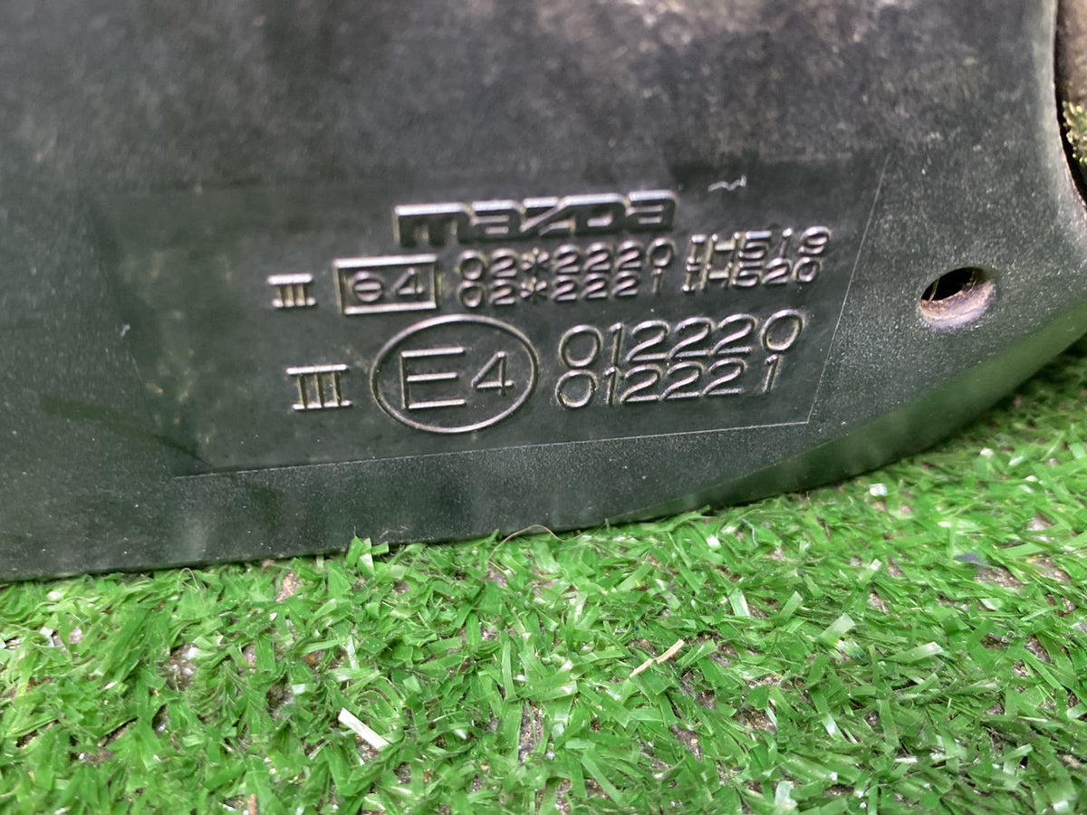 2004 Mazda Atenza - Right Door Mirror PN: 5 Wires