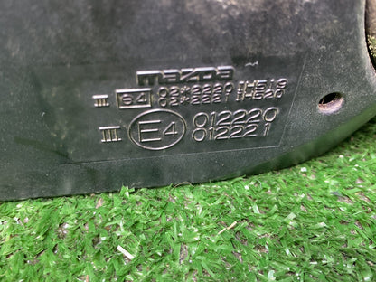 2004 Mazda Atenza - Right Door Mirror PN: 5 Wires