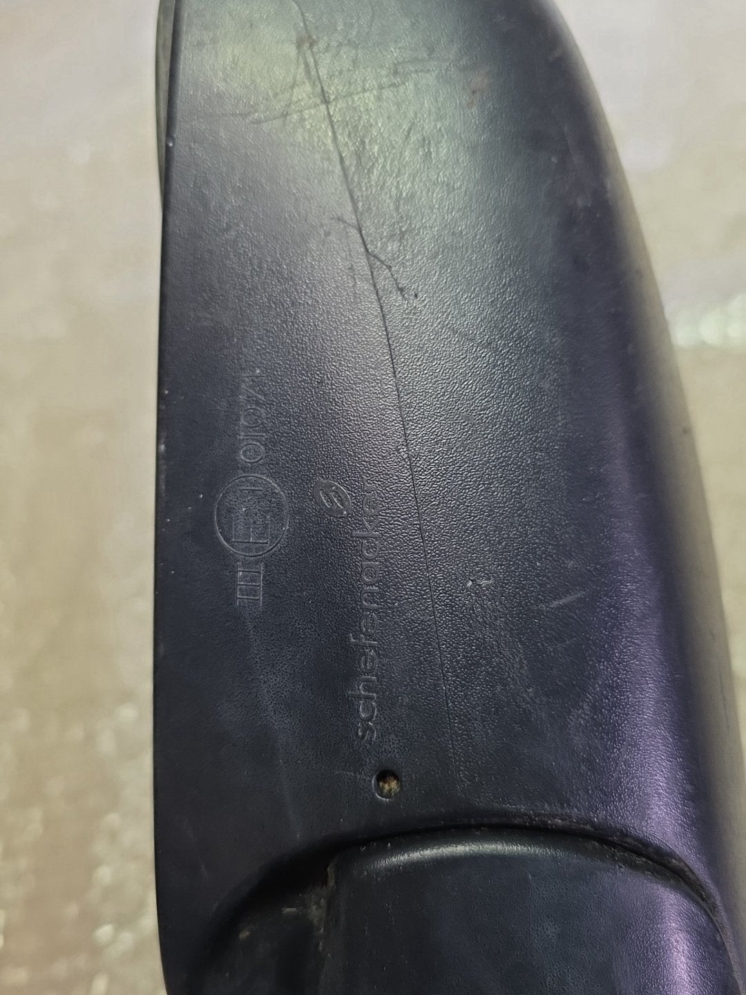 2008 Holden Rodeo- Right Door Mirror PN: 3 pin
