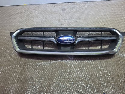 2004 Subaru Legacy- Upper Bumper Grille PN: see the photos