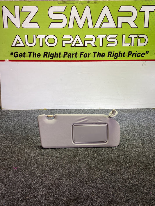 2004 Honda Integra- Right Sun Visor PN: